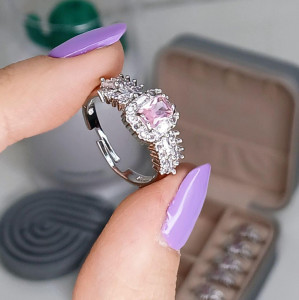 انگشتر دخترونه نگین مربعی صورتی