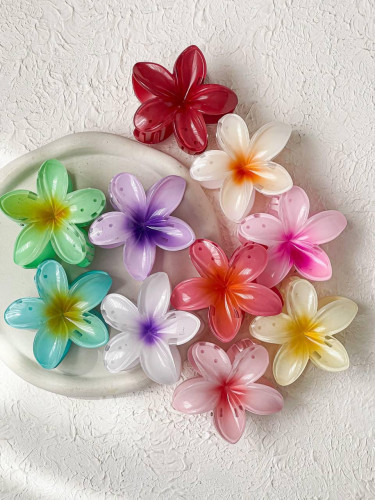 Plumeria flower design girls' hair clips