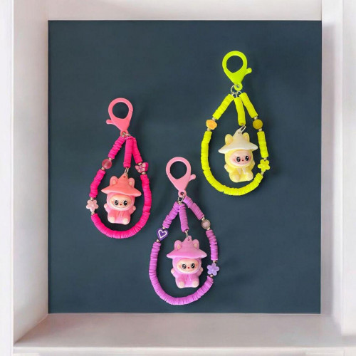 چارم لبوبو مخملی با بند فیمو