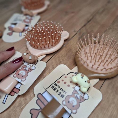 Little teddy bear hairbrush and hair tie set