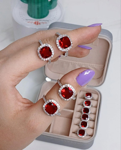 Red square gemstone ring for girls