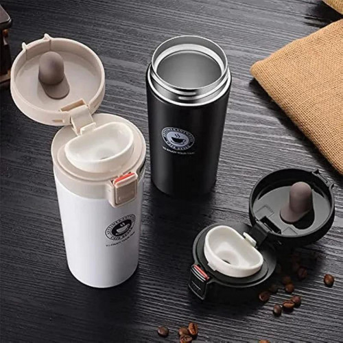 Double-walled thermal steel travel mug with lockable lid