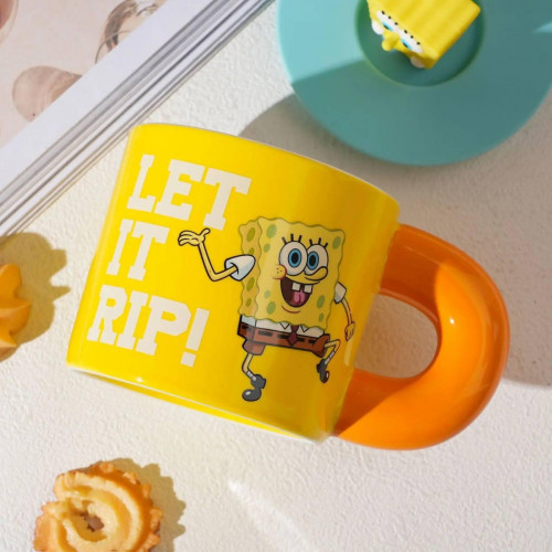 Silicone lid mug with SpongeBob and Patrick fantasy design