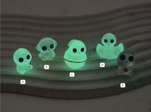 Fantasy Firefly Space Figure – Transparent Luminous Creatures Collection